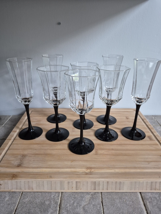 Luminarc Other - Vintage 80s Luminarc Octime Black Stem Glassware Set - 8pc Set (4 Wine/4 Champ)